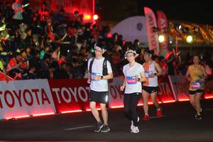 BIB: 66155
                            <button type="button" onclick="openModal(23176863)" class="btn btn-primary btn-sm float-right btn-popup" data-toggle="modal" data-target=".modal-high-quality">
                        <i class="fas fa-shopping-cart"></i> Add to Cart
                    </button>
                                            <button type="button" onclick="isThisMe(23176863, true)" class="btn btn-success btn-sm float-right btn-popup btn-isme hidden" data-toggle="tooltip" data-placement="bottom" title="นี่คือรูปของคุณใช่ไหม คลิกที่นี่เพื่อเอาเข้าอัลบั้ม">
                        <i class="fas fa-plus"></i> Add to album
                    </button>
                    <button type="button" onclick="isThisMe(23176863, false)" class="btn btn-warning btn-sm float-right btn-popup btn-isnotme hidden">
                        <i class="fas fa-ban"></i> Remove from album
                    </button>